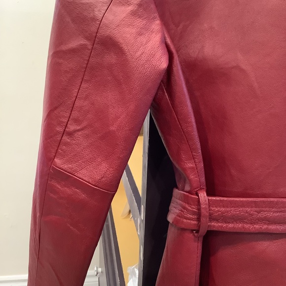 Vintage Y2K Worthington Deep Red Leather Coat Zip Front Belted  Size Medium - Picture 9 of 16